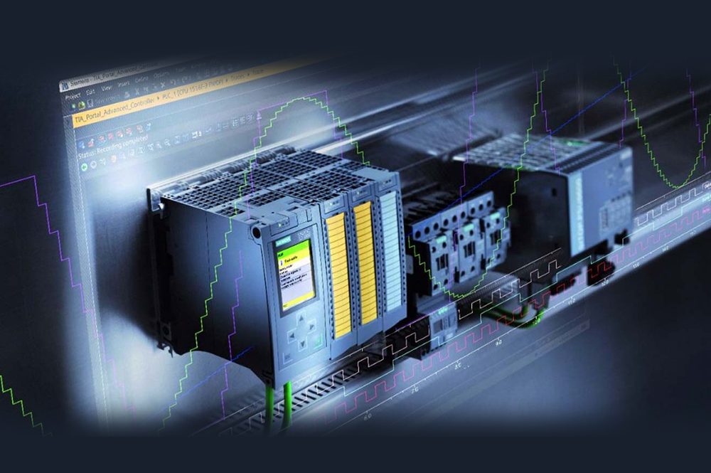 PLC Siemens con el programa recuperado y documentado